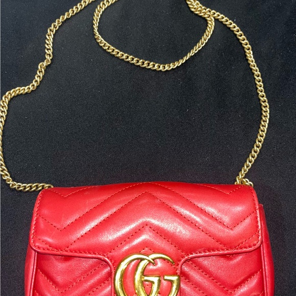 Gucci Red Crossbody Bag - Picture 2 of 4